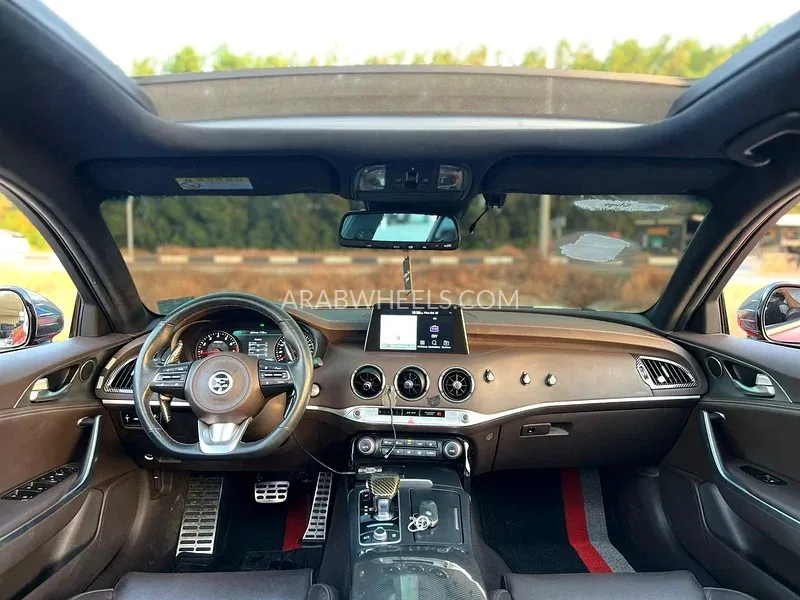 Kia Stinger 2020 for Sale in Sharjah Image-10