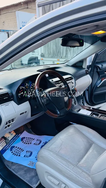 Lexus RX 2010 for Sale in Dubai Image-7