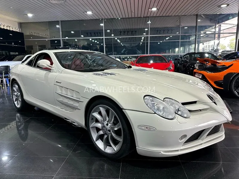 Mercedes Benz SLR 2005 for Sale in Dubai Image-3