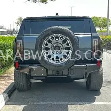GMC Hummer EV 2025 for Sale in Dubai Image-5