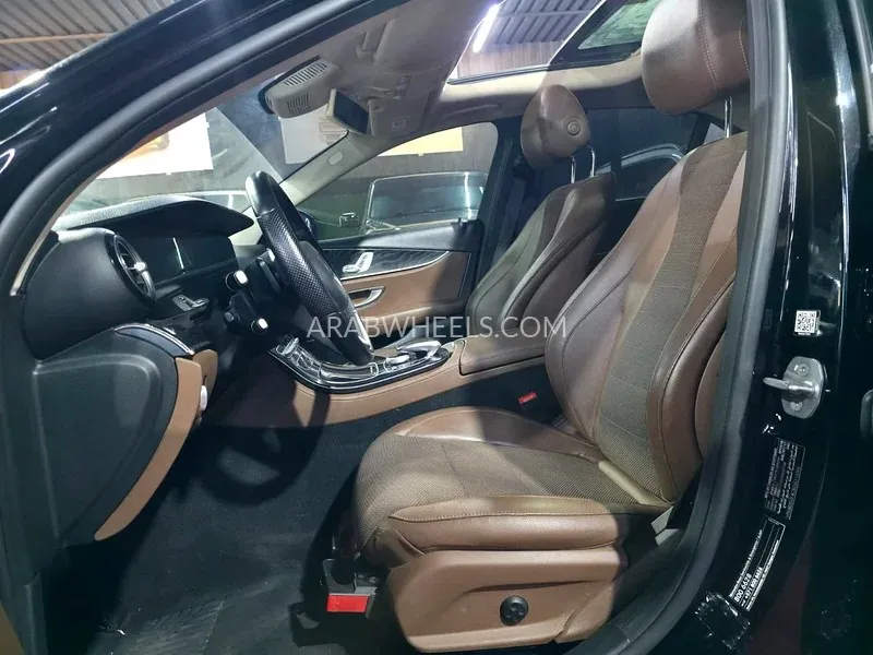 Mercedes Benz E Class 2018 for Sale in Ajman Image-18