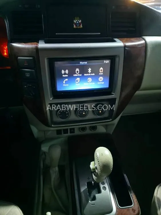 Nissan Patrol 2006 for Sale in Ajman Image-13