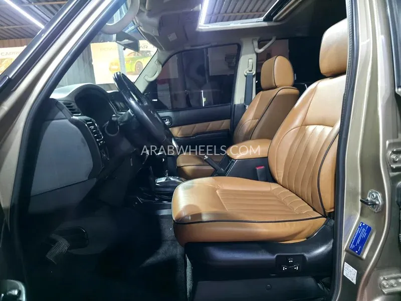 Nissan Patrol 2019 for Sale in Ajman Image-12