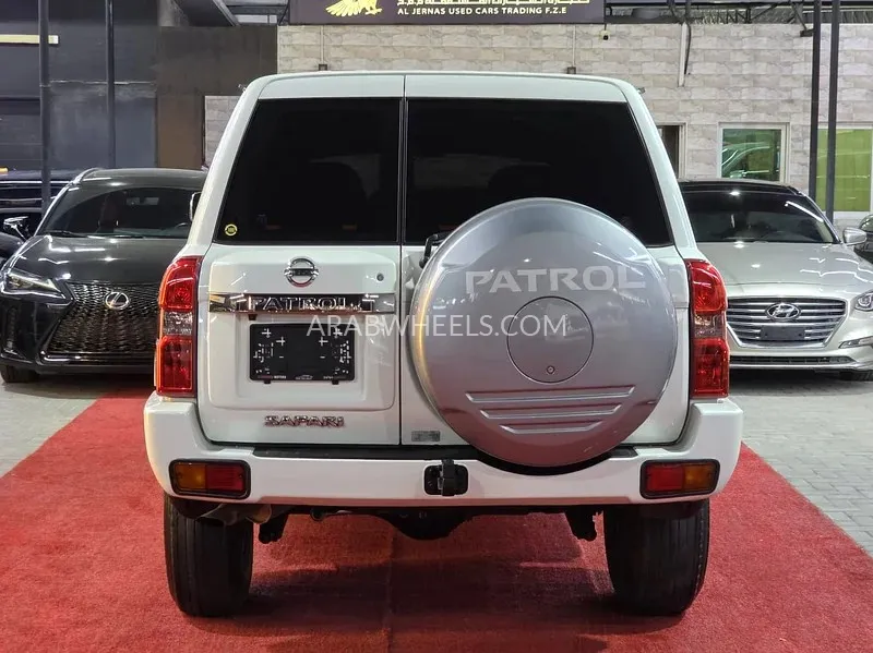 Nissan Patrol 2020 for Sale in Ajman Image-4