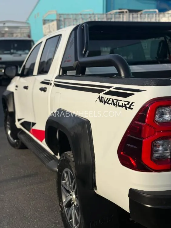 تويوتا هايلوكس 2018 for Sale in دبي Image-16