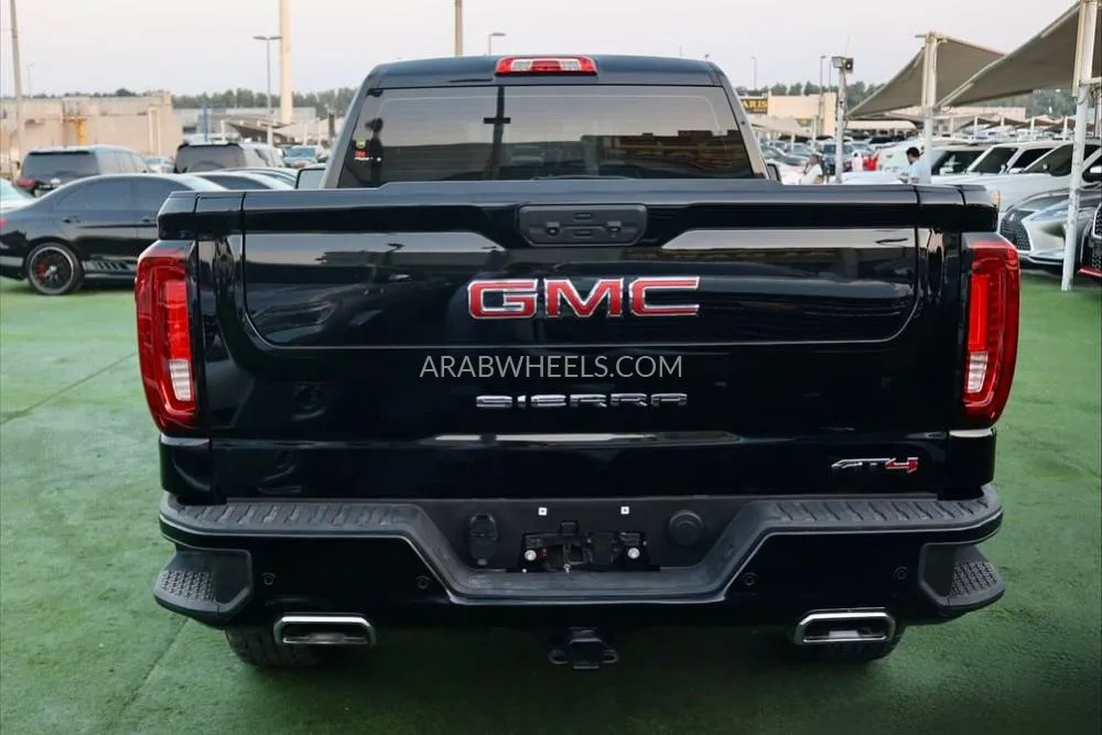 جي إم سي سييرا 2023 for Sale in الشارقة Image-8