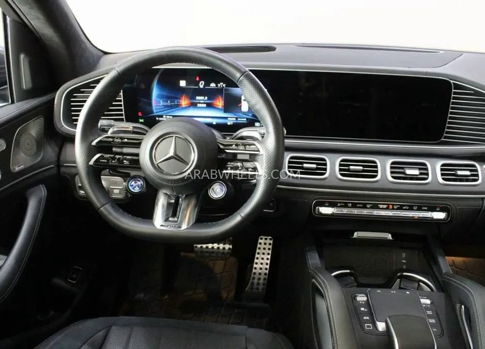 مرسيدس بنز GLS 2025 for Sale in دبي Image-9