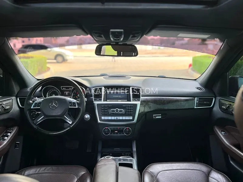 Mercedes Benz M Class 2013 for Sale in Sharjah Image-12
