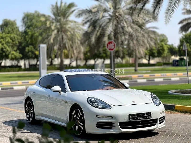 Porsche Panamera 2014 for Sale in Sharjah Image-1