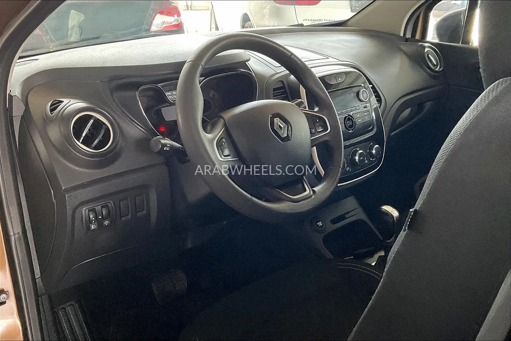 رينو كابتور 2019 for Sale in الشارقة Image-25