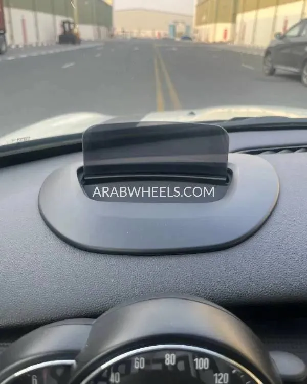 ميني كوبر 2015 for Sale in أم القيوين Image-6