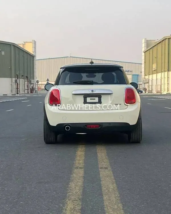 ميني كوبر 2015 for Sale in أم القيوين Image-10