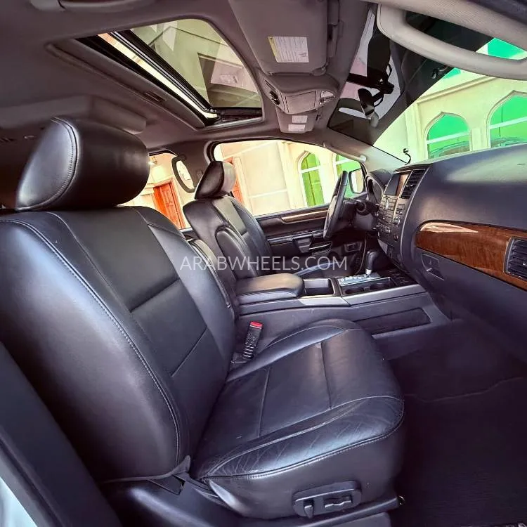 نيسان أرمادا 2012 for Sale in عجمان Image-5