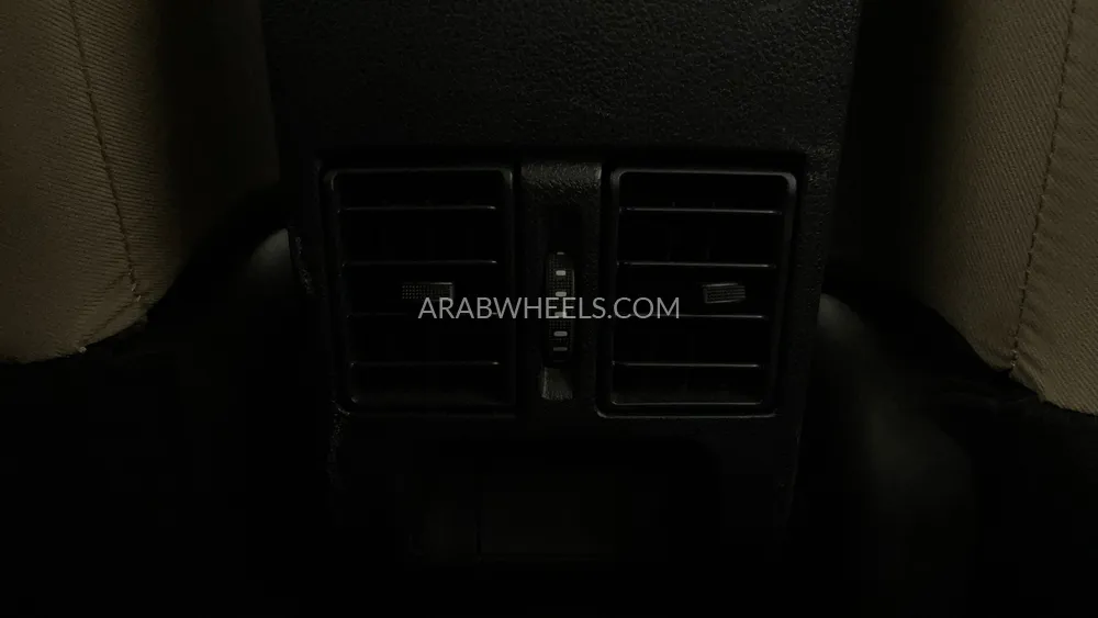 Toyota Yaris 2024 for Sale in Dubai Image-21