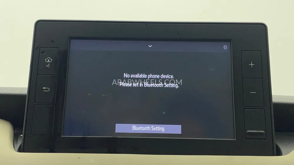 Toyota Yaris 2024 for Sale in Dubai Image-32