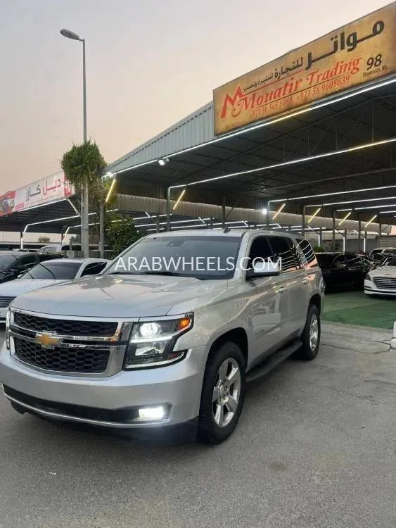 Chevrolet Tahoe 2015 for Sale in Ajman Image-3