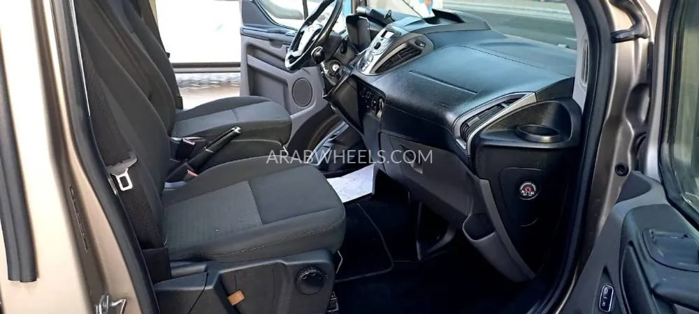 Ford Tourneo 2019 for Sale in Ajman Image-8