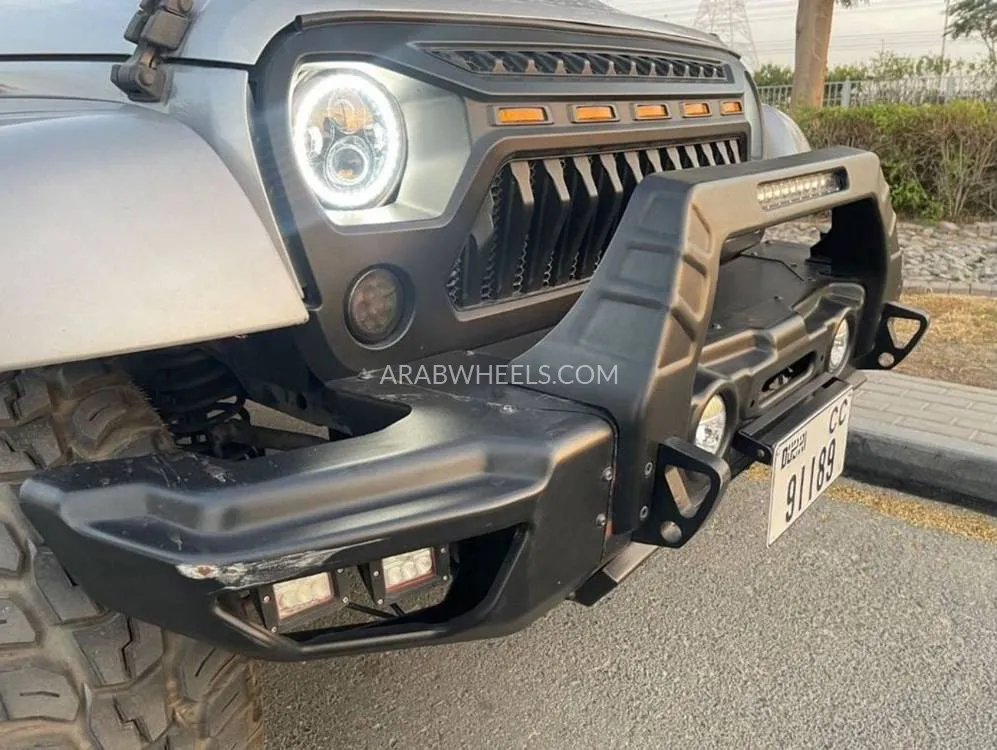 Jeep Wrangler 2015 for Sale in Ajman Image-9