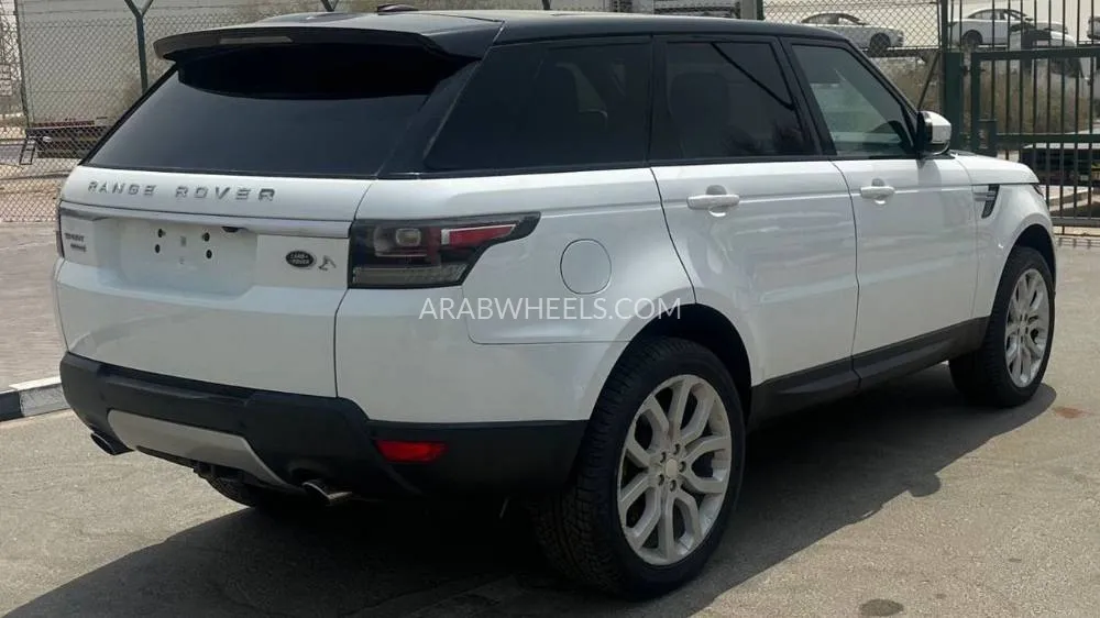 Land Rover Range Rover Sport 2014 for Sale in Ajman Image-6