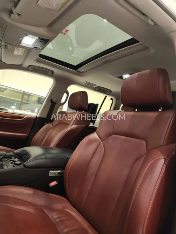 Lexus LX 2018 for Sale in Ajman Image-6