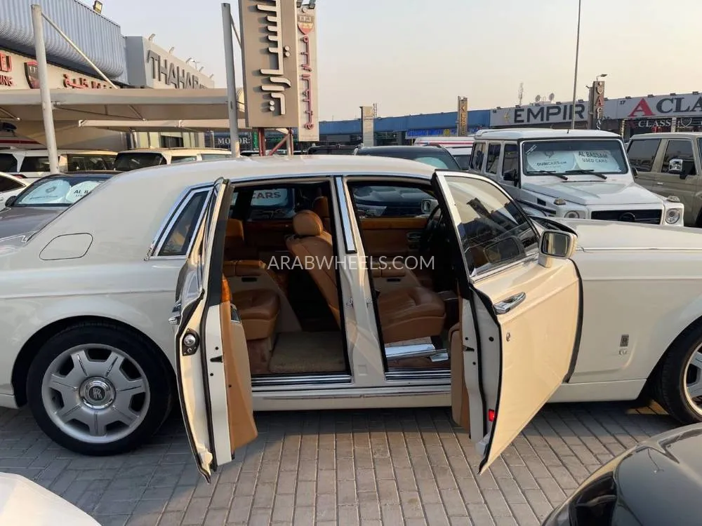 رولز رويس فانتوم 2004 for Sale in عجمان Image-9
