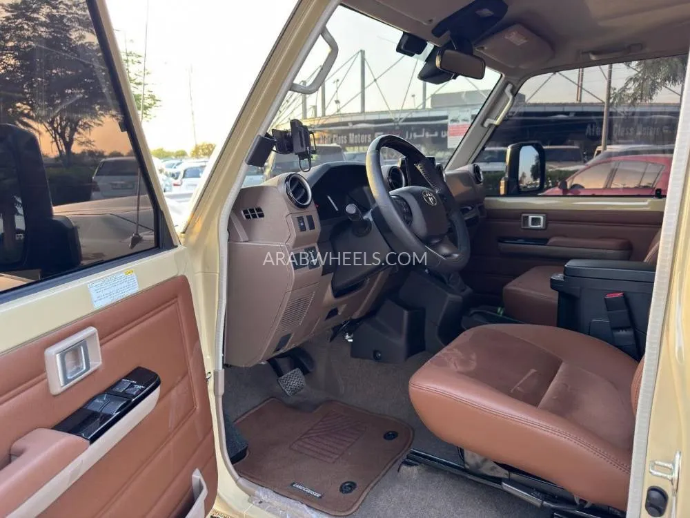 Toyota Land Cruiser 2024 for Sale in Ajman Image-10