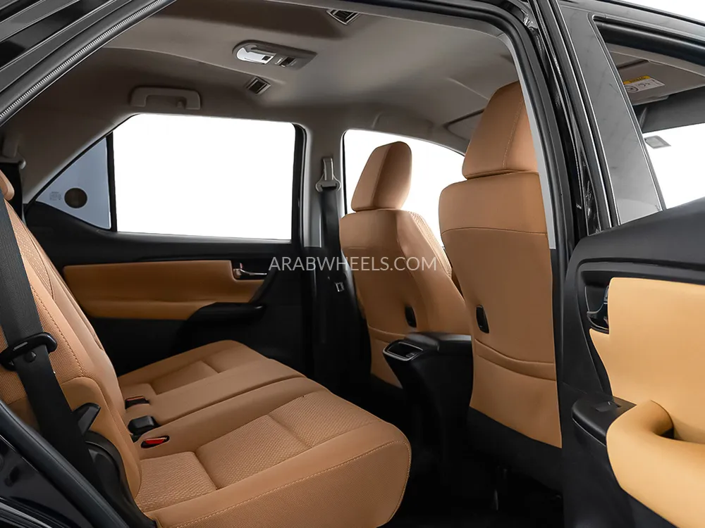 Toyota Fortuner 2025 for Sale in Dubai Image-14