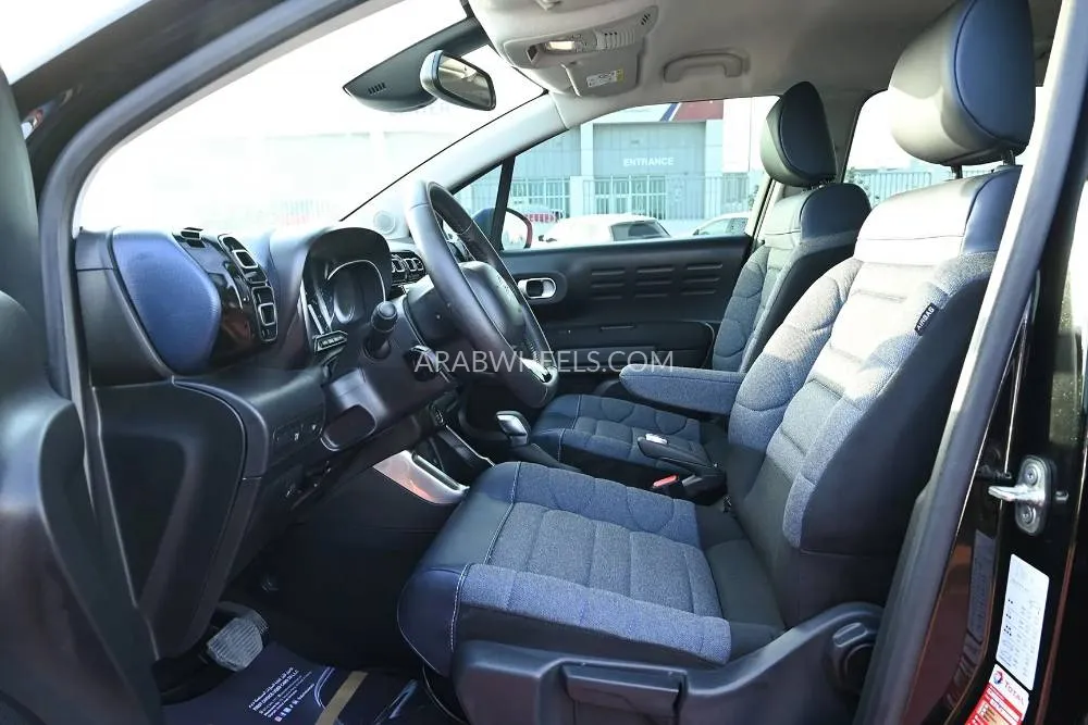 Citroen C3 2022 for Sale in Sharjah Image-10