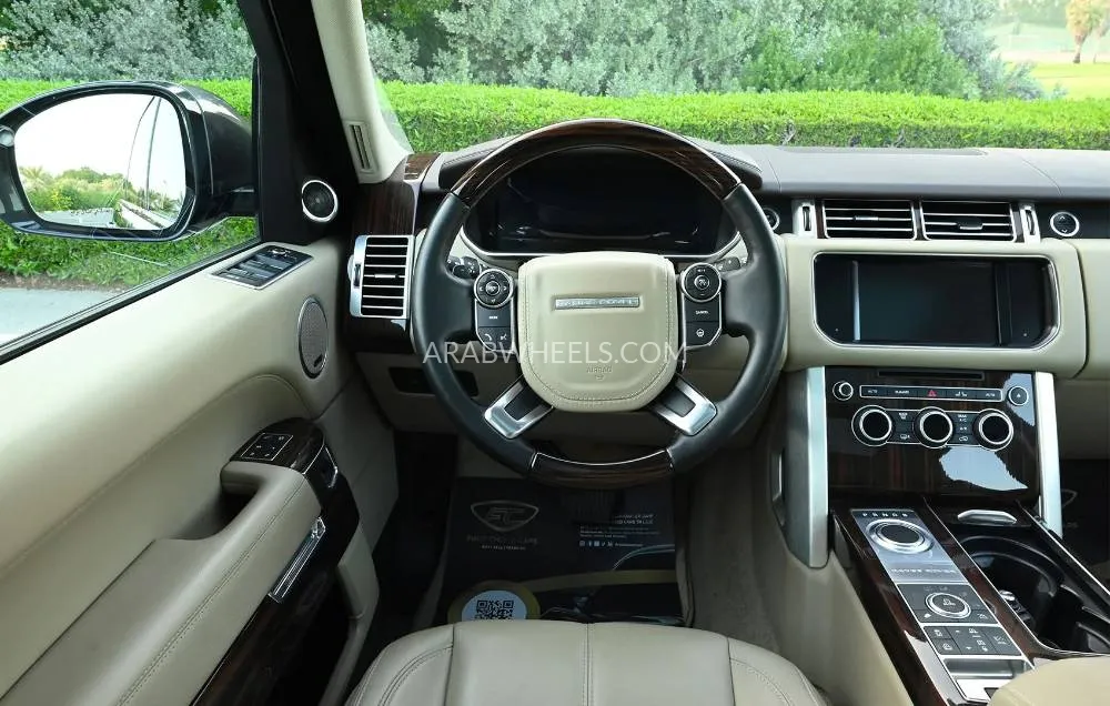 Land Rover Range Rover 2016 for Sale in Sharjah Image-10
