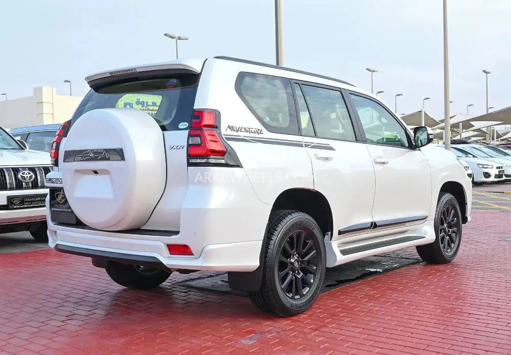 Toyota Land Cruiser Prado 2022 for Sale in Sharjah Image-4