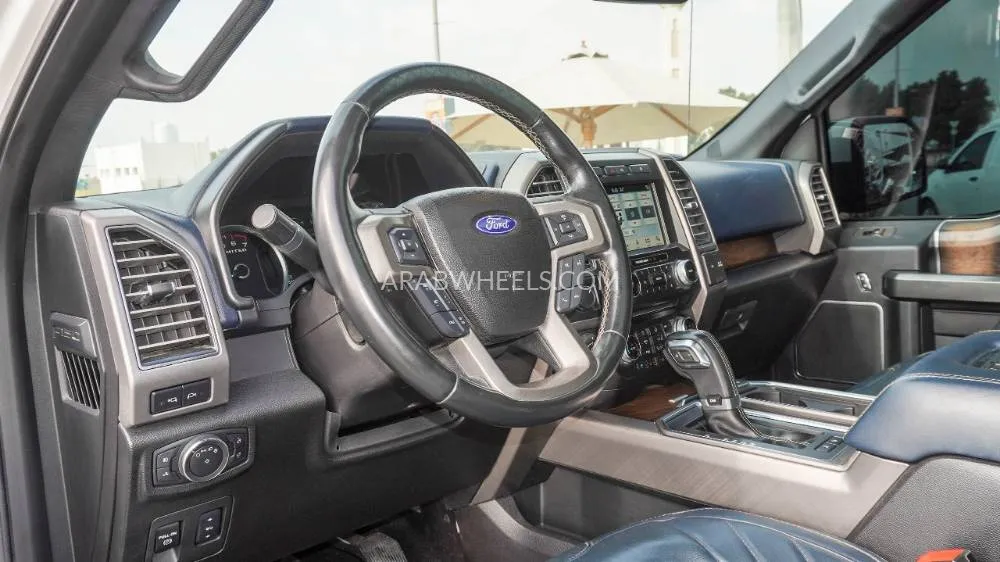 Ford F 150 2019 for Sale in Sharjah Image-14