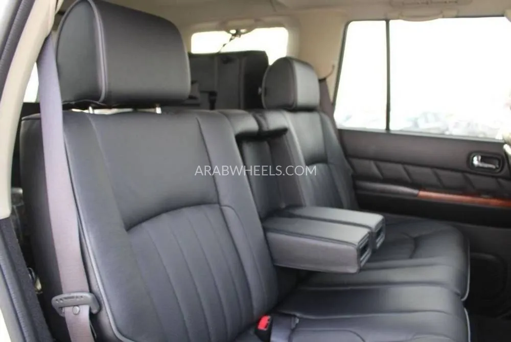 Nissan Patrol 2023 for Sale in Dubai Image-22
