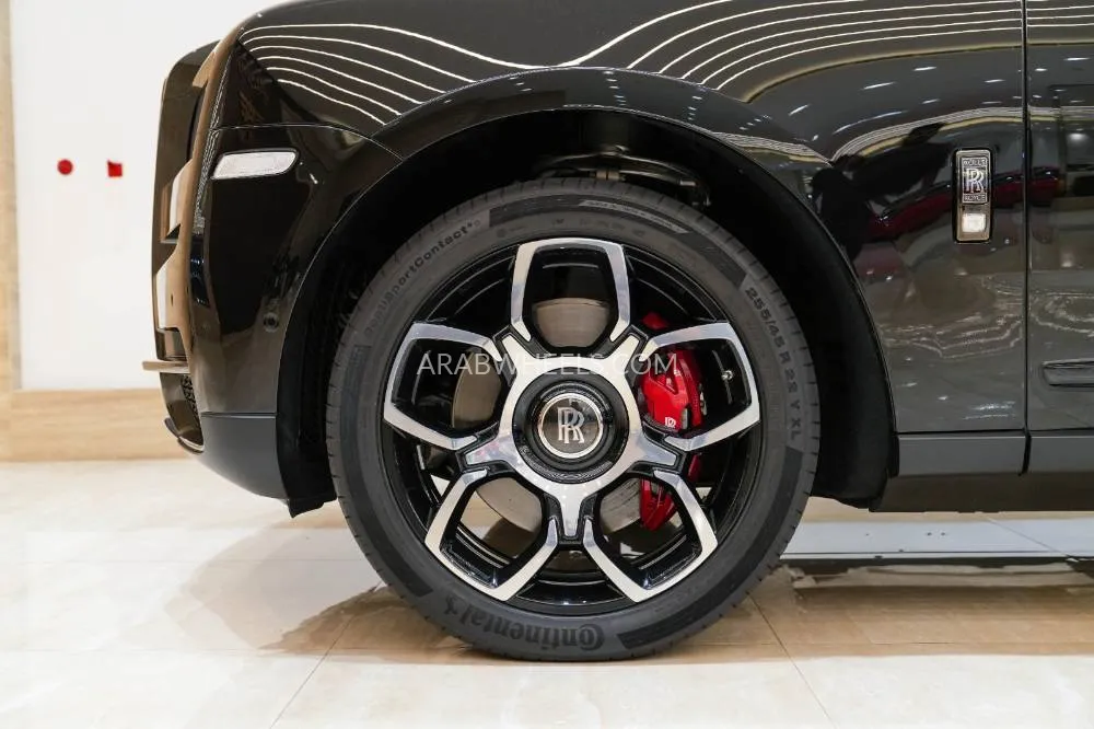 Rolls Royce Cullinan 2023 for Sale in Dubai Image-4