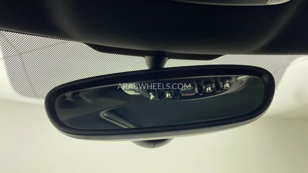 Mini Countryman 2019 for Sale in Dubai Image-38