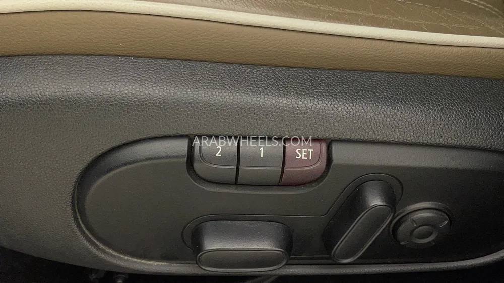 Mini Countryman 2019 for Sale in Dubai Image-45