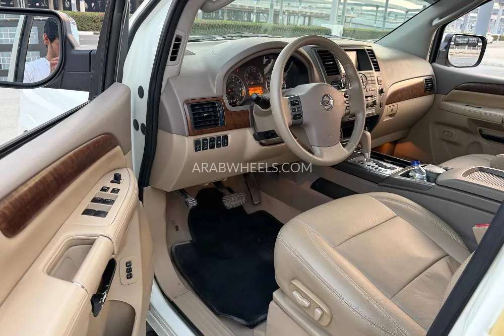 Nissan Armada 2009 for Sale in Dubai Image-5