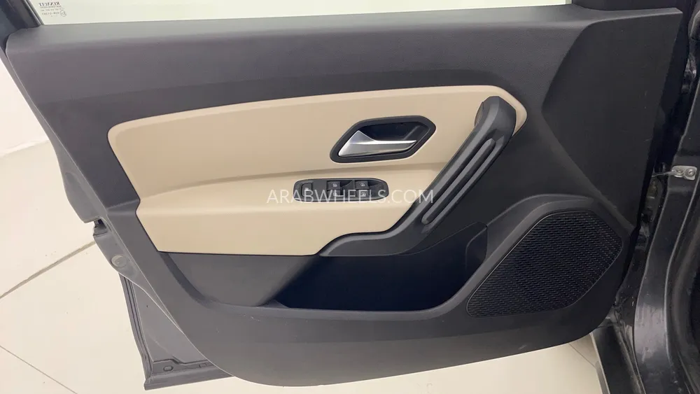 Renault Duster 2023 for Sale in Dubai Image-19