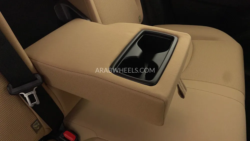 Toyota Rav4 2021 for Sale in Dubai Image-35