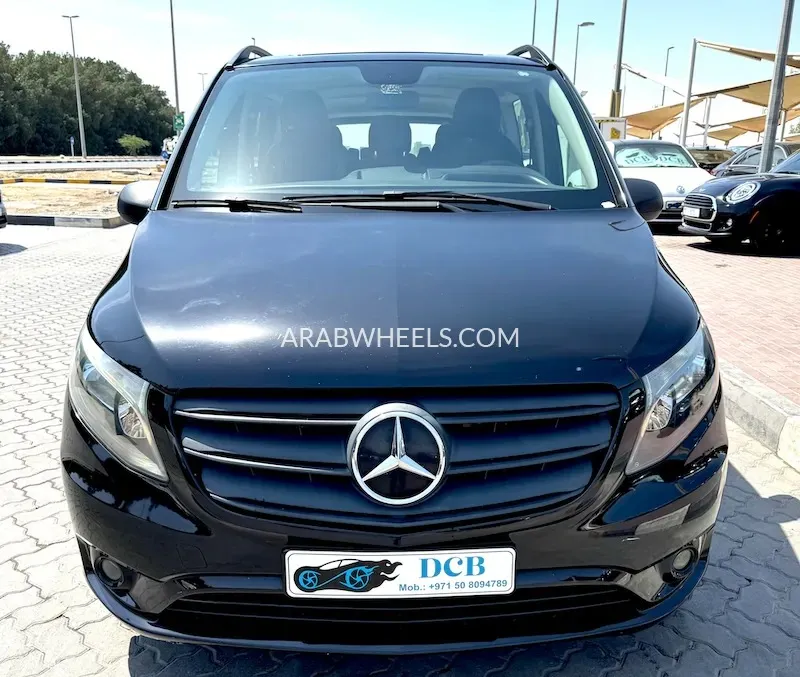 مرسيدس بنز فيتو 2021 for Sale in الشارقة Image-2