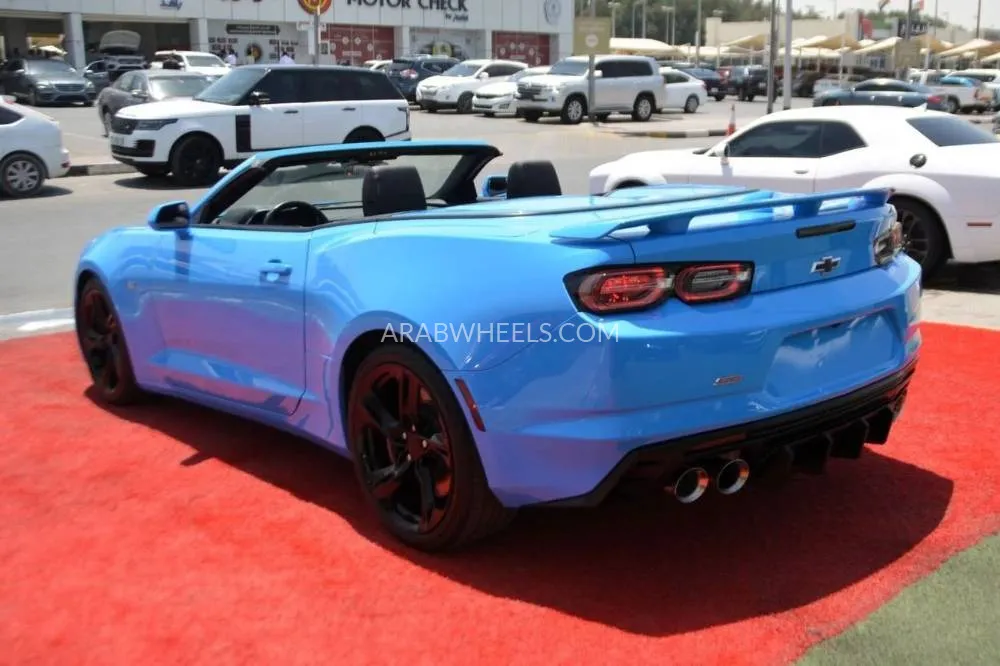 Chevrolet Camaro 2023 for Sale in Sharjah Image-14