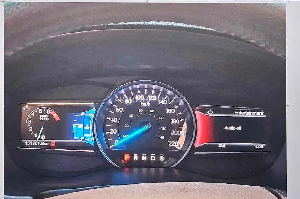 Ford Explorer 2017 for Sale in Dubai Image-4