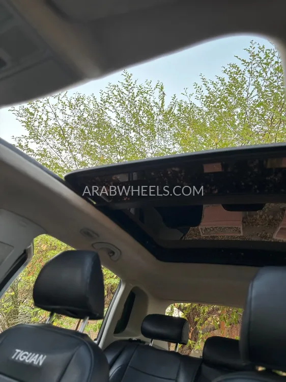 Volkswagen Tiguan 2012 for Sale in Dubai Image-5