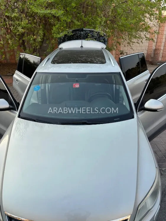 Volkswagen Tiguan 2012 for Sale in Dubai Image-9