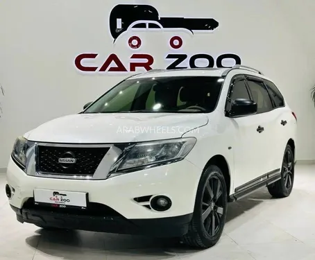 Nissan Pathfinder SV 2015