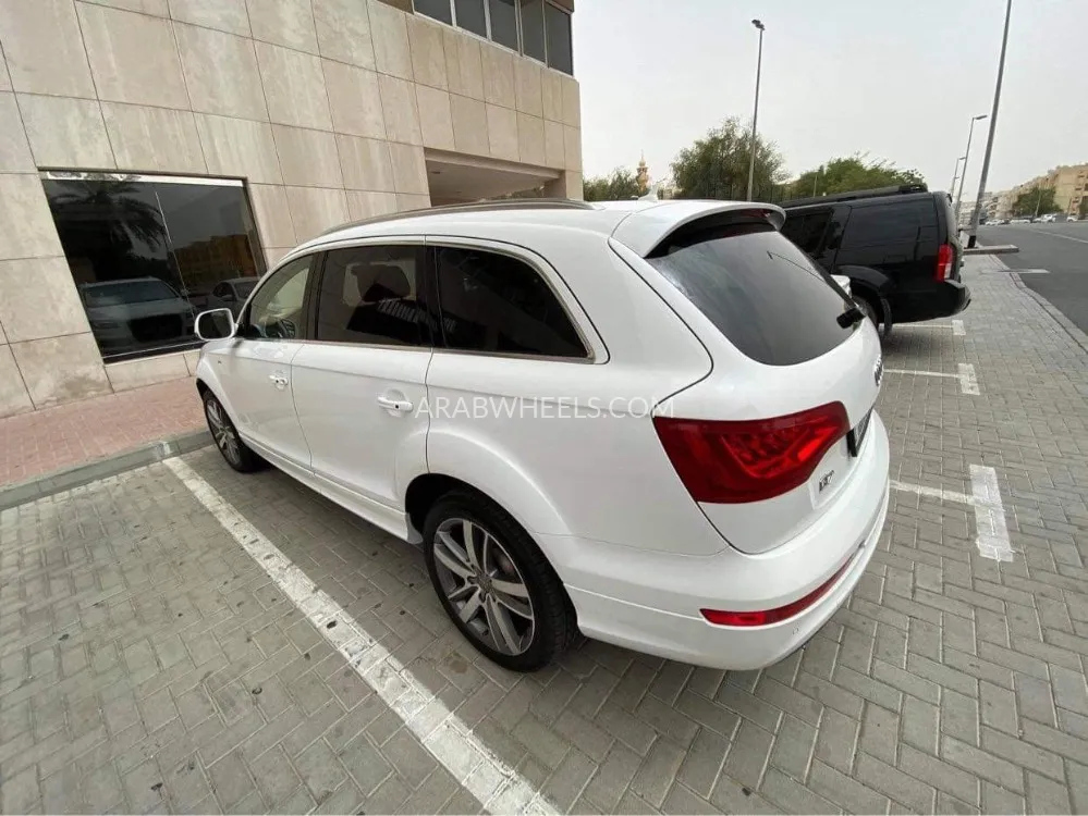 Audi Q7 2011 for Sale in Sharjah Image-6