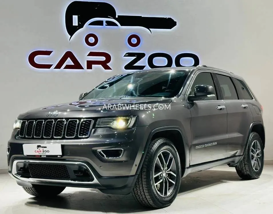 Jeep Grand Cherokee 2018 for Sale in Dubai Image-1