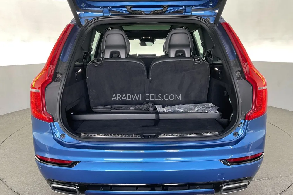 Volvo XC90 2019 for Sale in Sharjah Image-15
