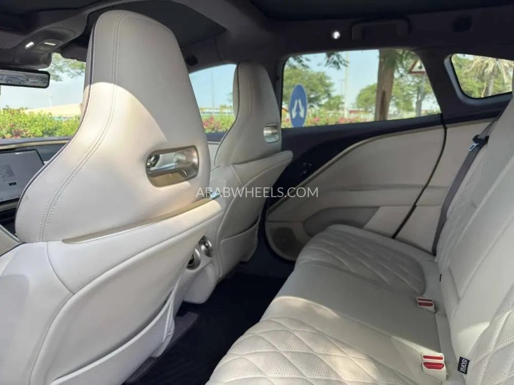 Avatr 11 2025 for Sale in Dubai Image-15