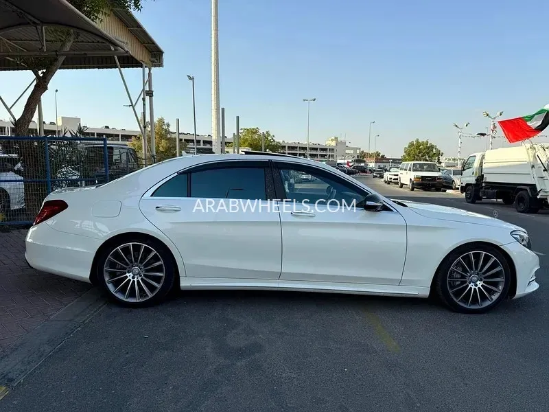 Mercedes Benz CLS Class 2015 for Sale in Dubai Image-4