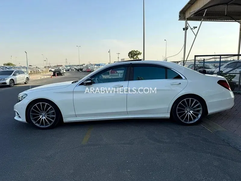 Mercedes Benz CLS Class 2015 for Sale in Dubai Image-6